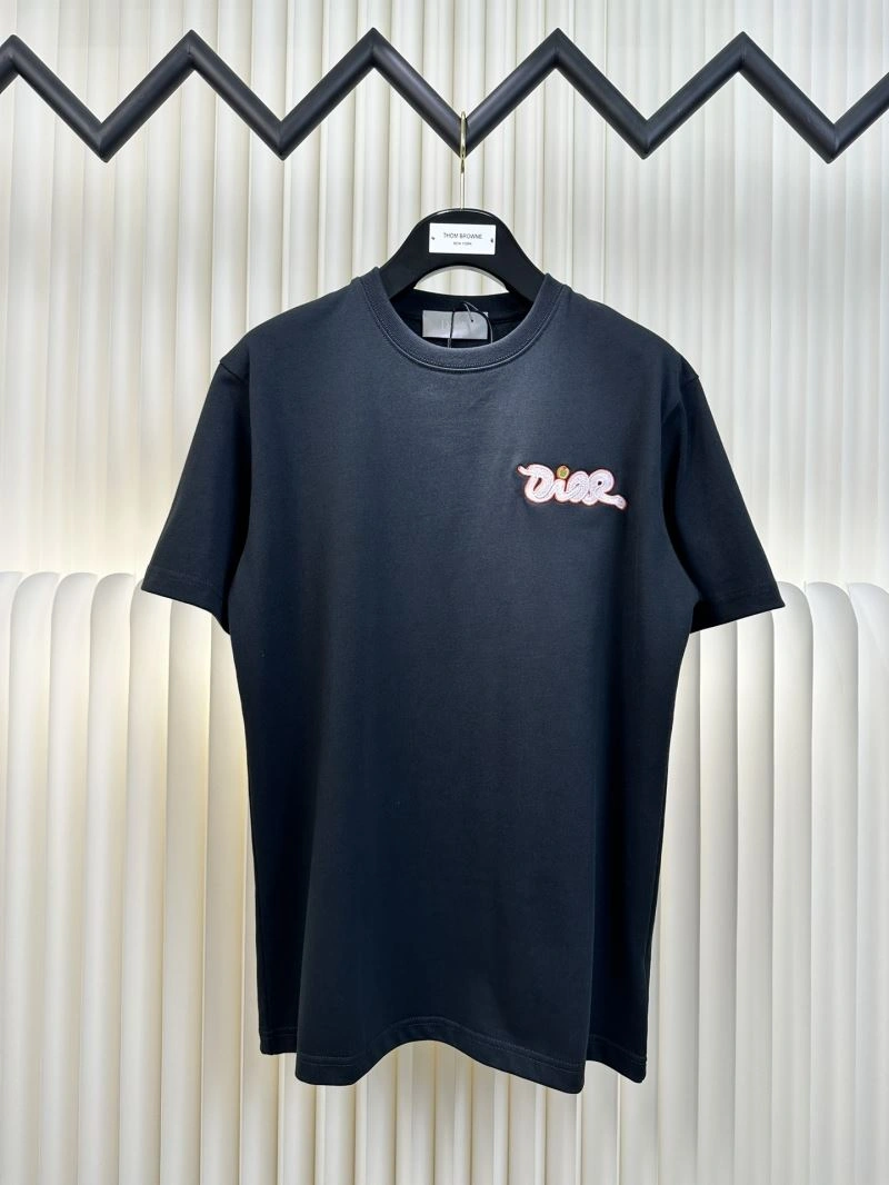 Sleek Christian Dior T-Shirts 115285