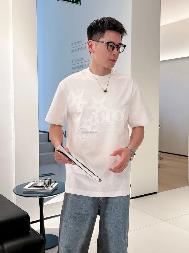 Youthful Christian Dior T-Shirts 115226