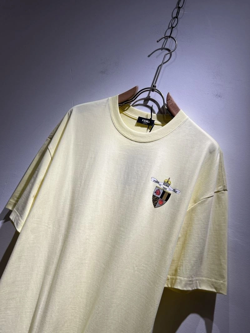 Unisex Christian Dior T-Shirts 115185
