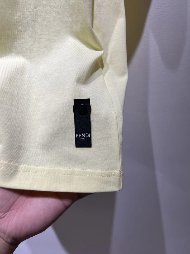 Unisex Christian Dior T-Shirts 115185