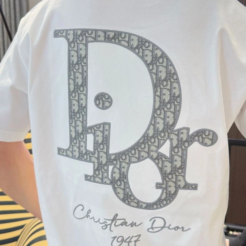 Trendsetting Christian Dior T-Shirts 115133