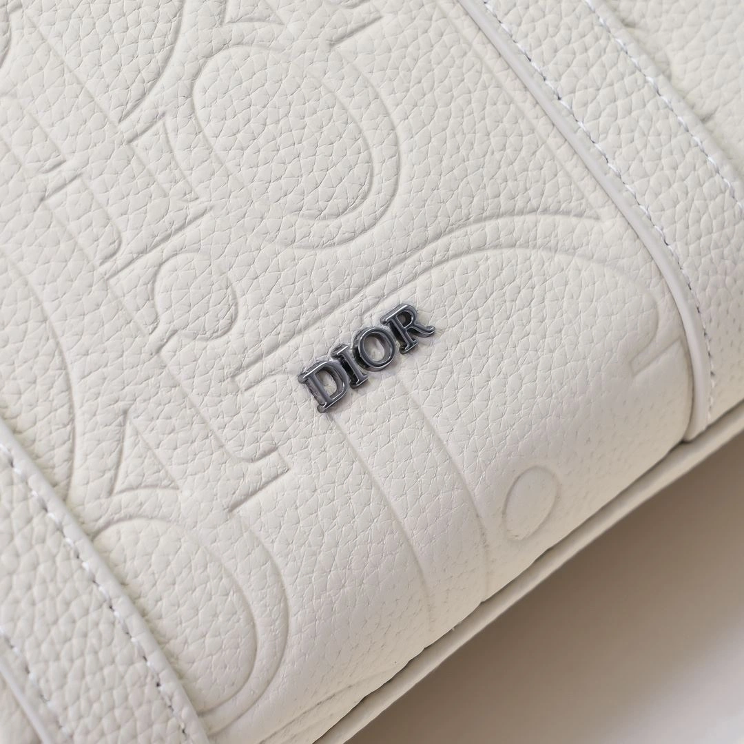 Timeless Christian Dior Top Handle Bags 91157