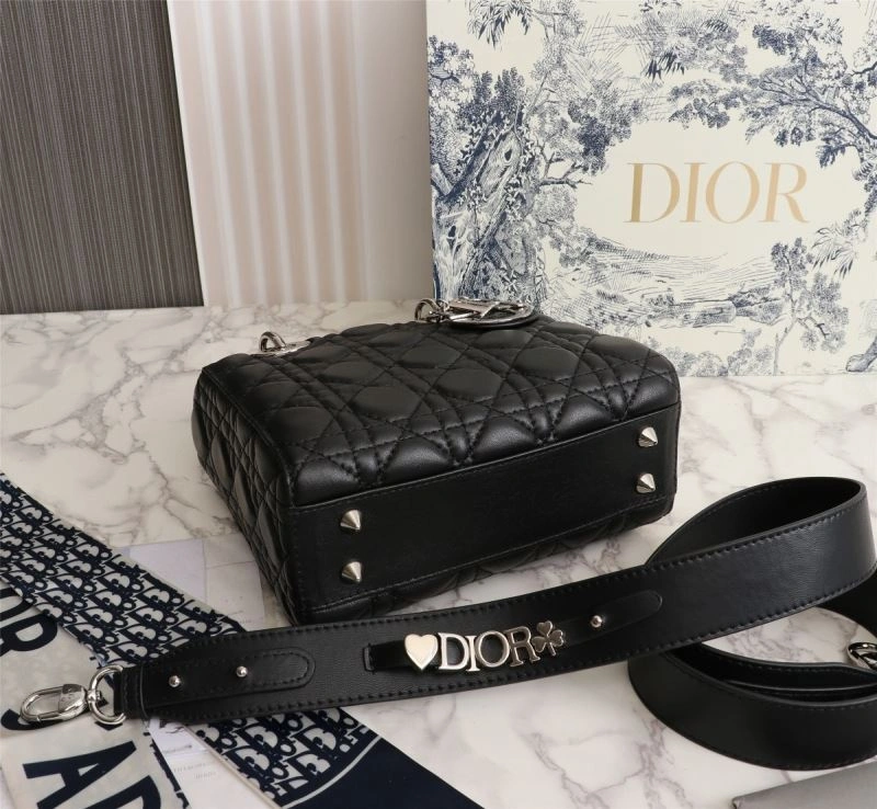 Breathable Christian Dior Top Handle Bags 87616