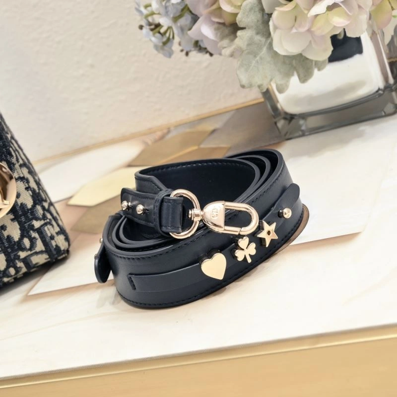 Neat Christian Dior Top Handle Bags 87565