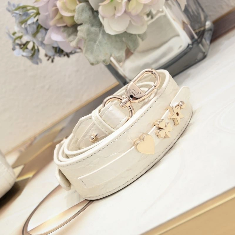 Reliable Christian Dior Top Handle Bags 87554