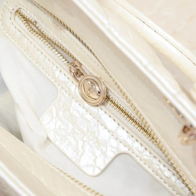 Reliable Christian Dior Top Handle Bags 87554