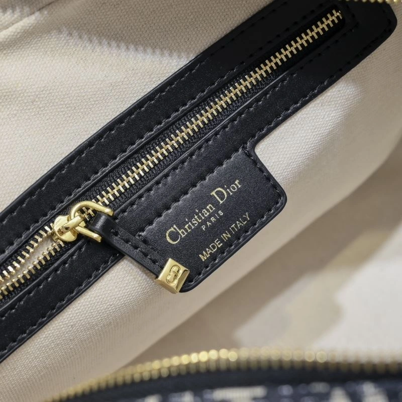 Cozy Christian Dior Top Handle Bags 87551