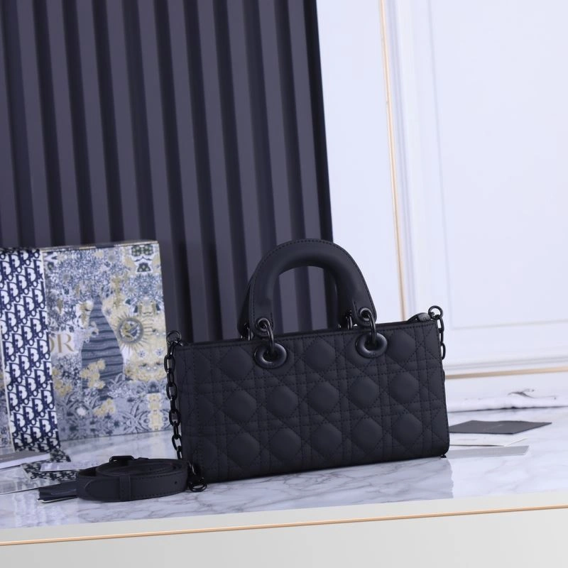 Elegant Christian Dior Top Handle Bags 87636