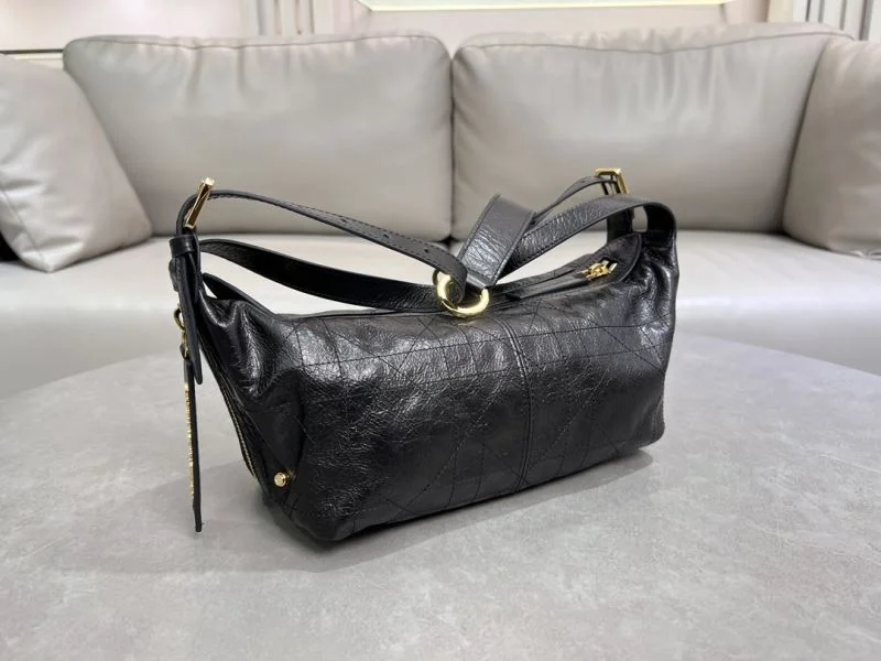 Trendsetting Christian Dior Top Handle Bags 46794