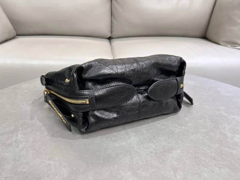 Trendsetting Christian Dior Top Handle Bags 46794
