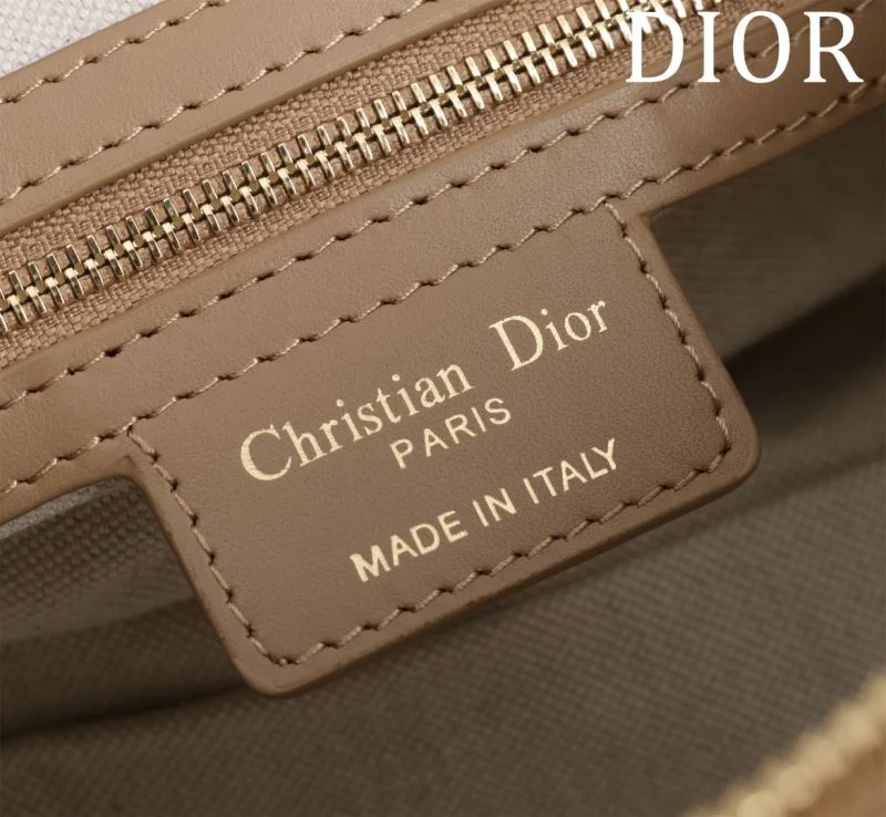 Attractive Christian Dior Top Handle Bags 46785