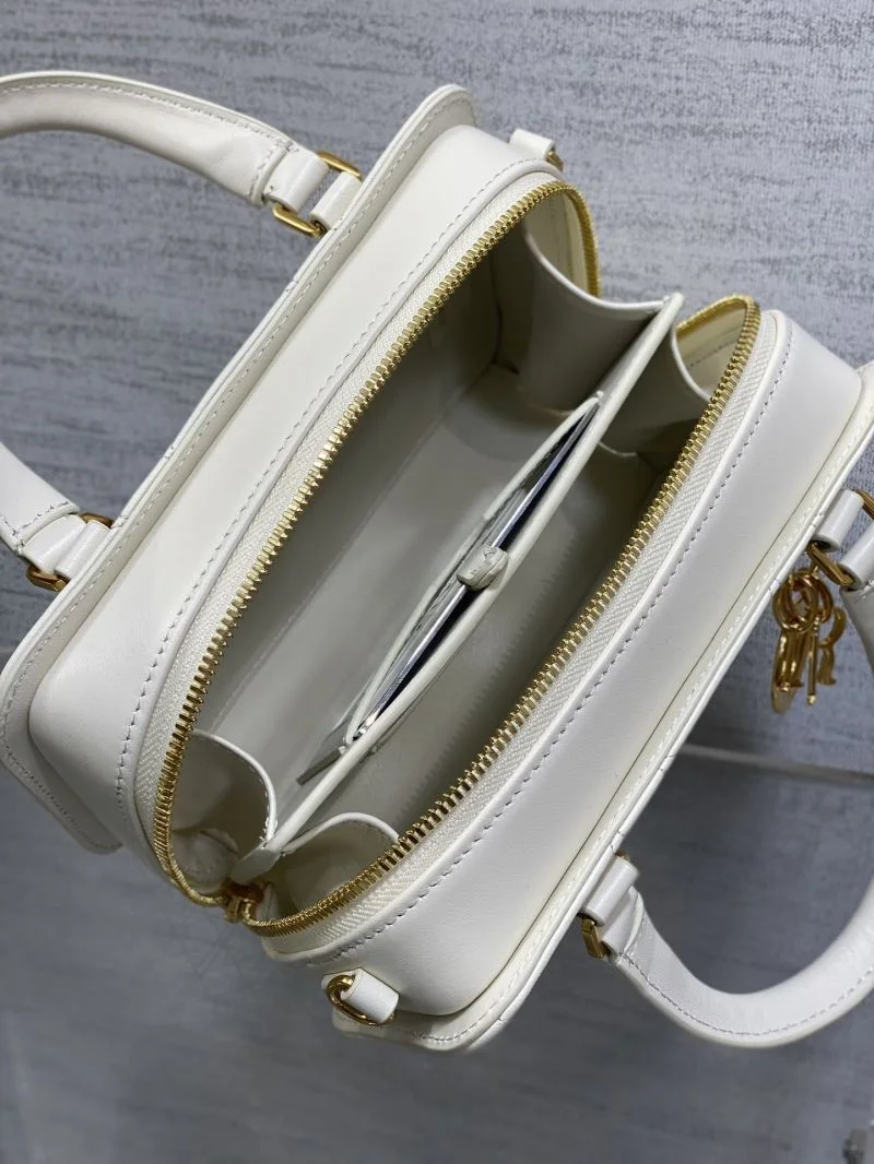 Attractive Christian Dior Top Handle Bags 46810