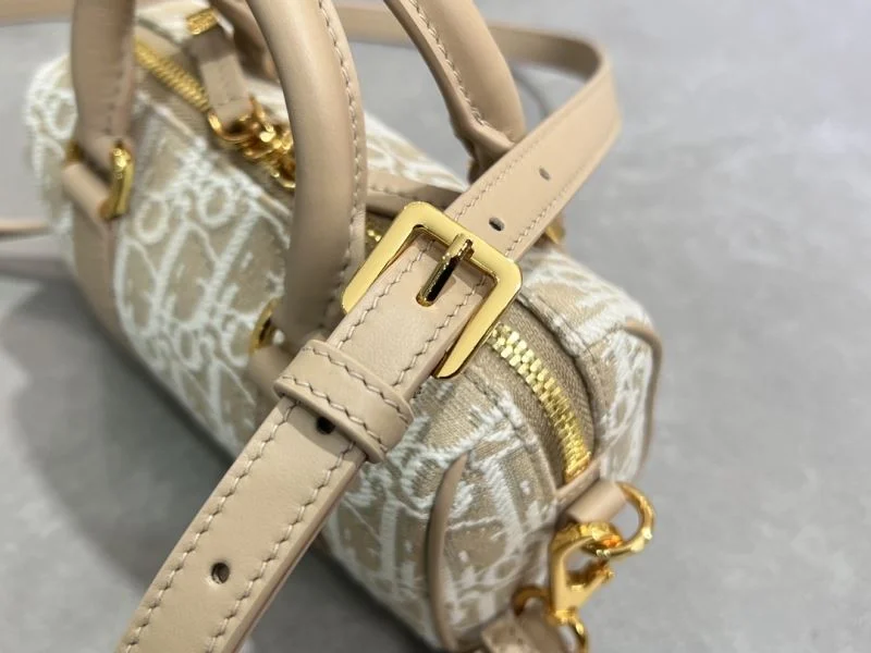 Christian Dior Top Handle Bags ModernLook 46762