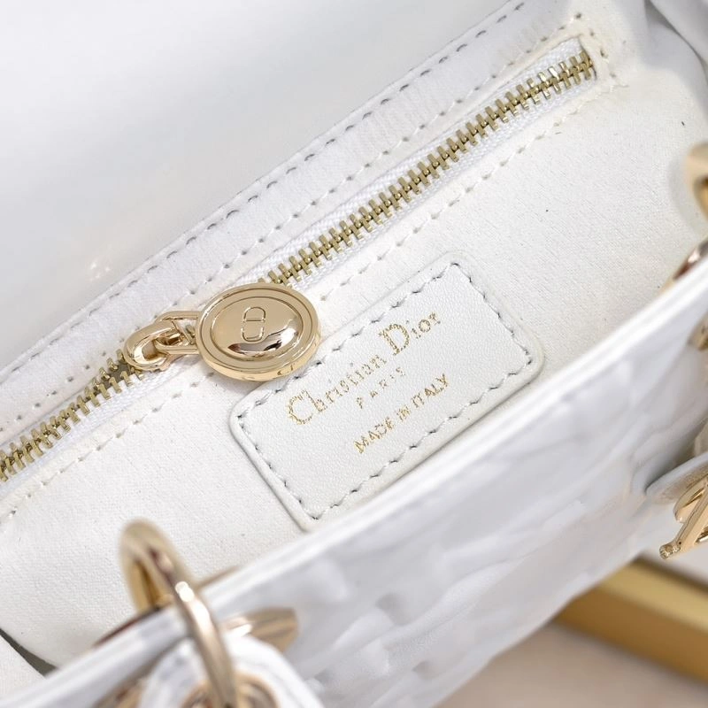 Supportive Christian Dior Top Handle Bags 85489