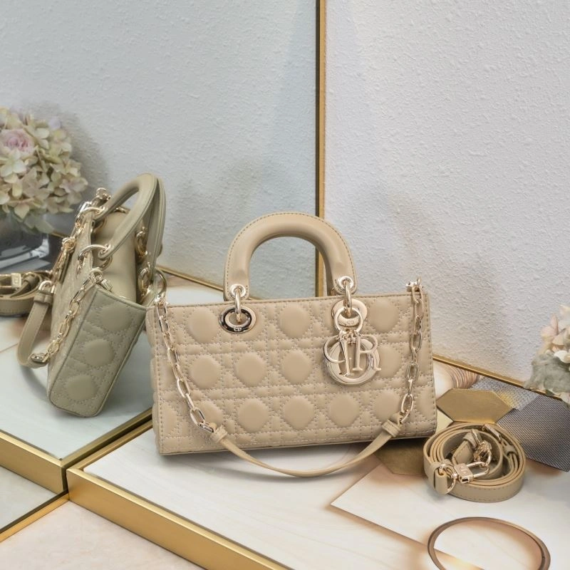 HighQuality Christian Dior Top Handle Bags 85471