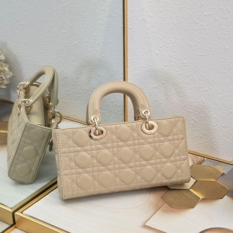 HighQuality Christian Dior Top Handle Bags 85471