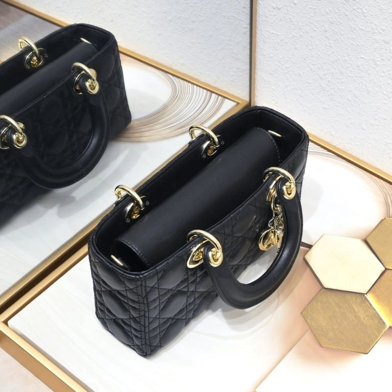 WellDesigned Christian Dior Top Handle Bags 85481