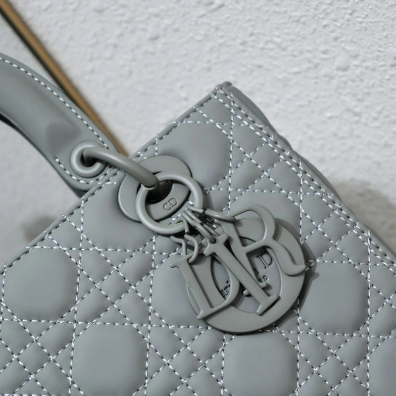 Christian Dior Top Handle Bags EyeCatching 85470