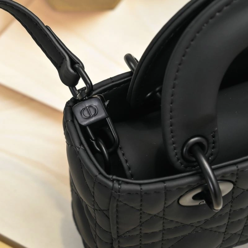 Stretchable Christian Dior Top Handle Bags 85439