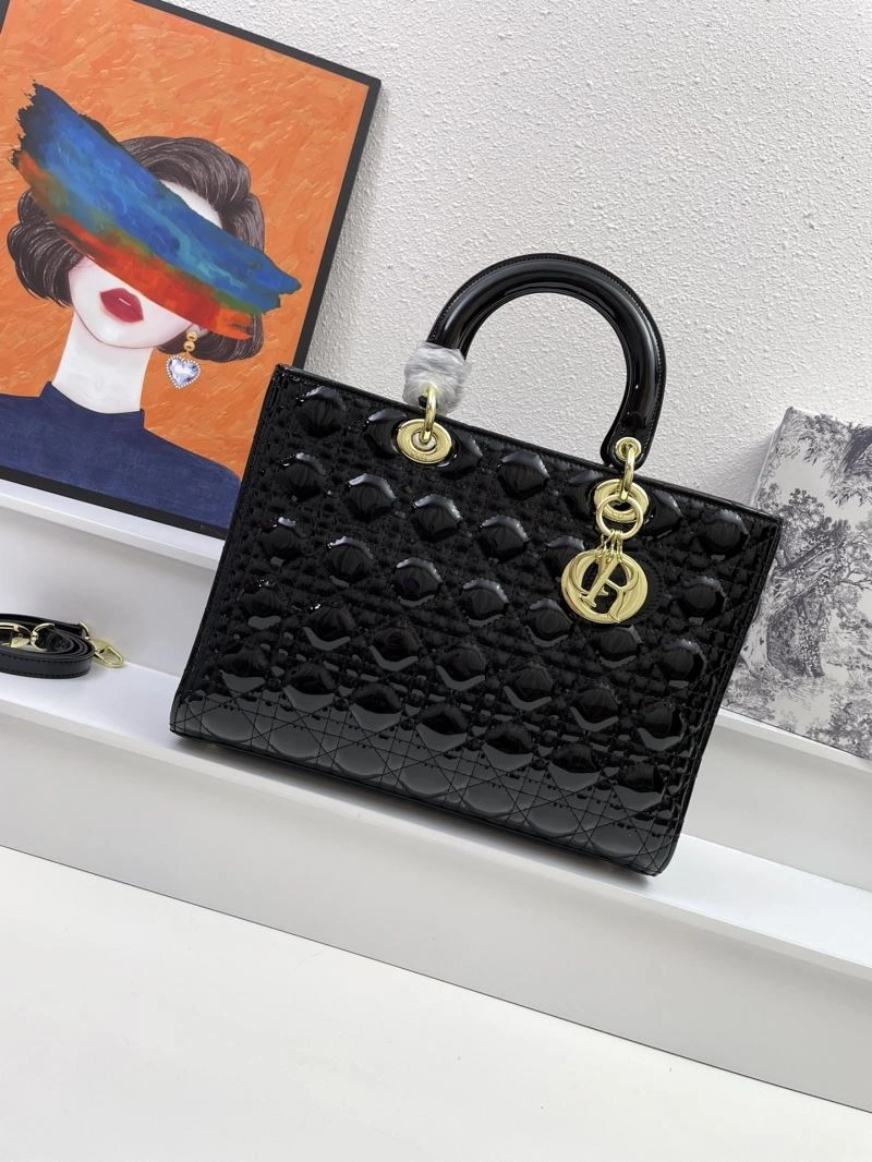 Fashionable Christian Dior Top Handle Bags 84209