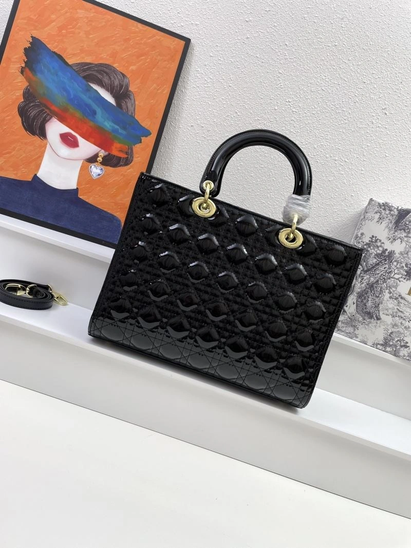Fashionable Christian Dior Top Handle Bags 84209