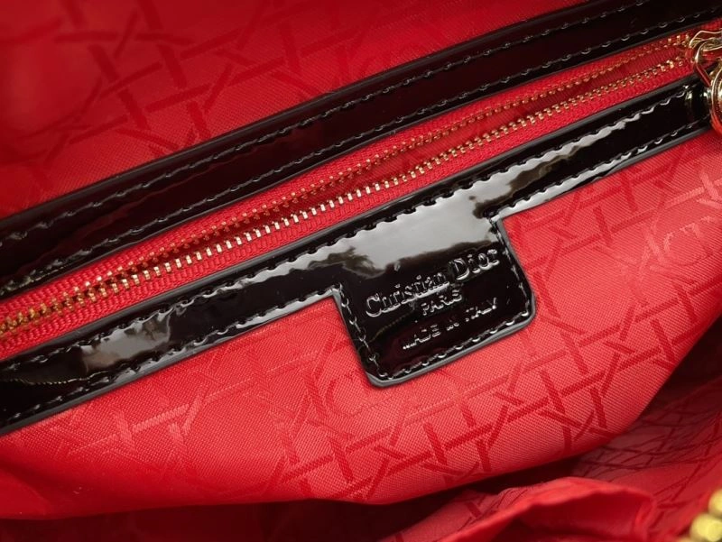 Fashionable Christian Dior Top Handle Bags 84209