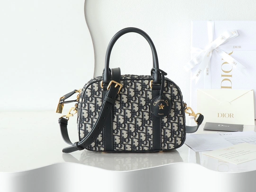 Christian Dior Top Handle Bags Minimalist 92173