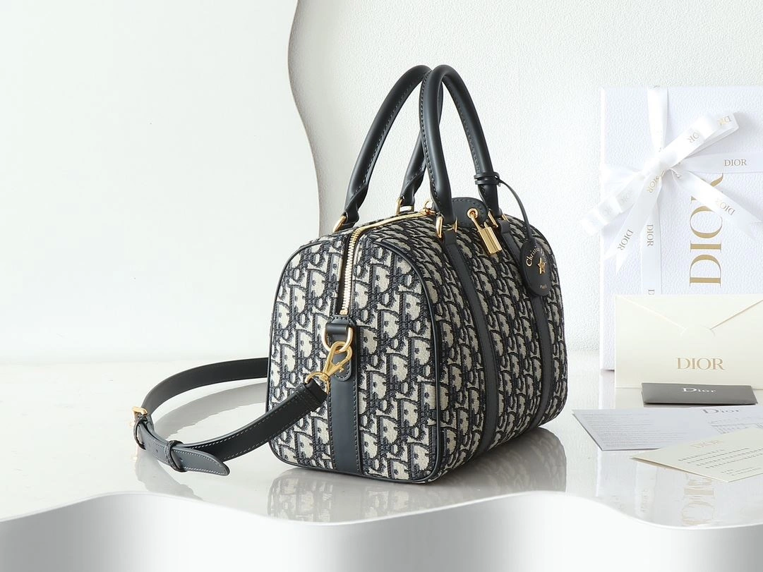 Christian Dior Top Handle Bags ModernLook 92174
