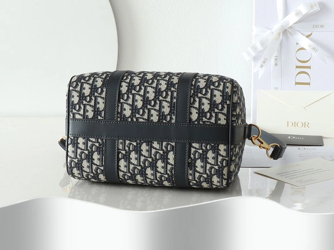 Christian Dior Top Handle Bags ModernLook 92174