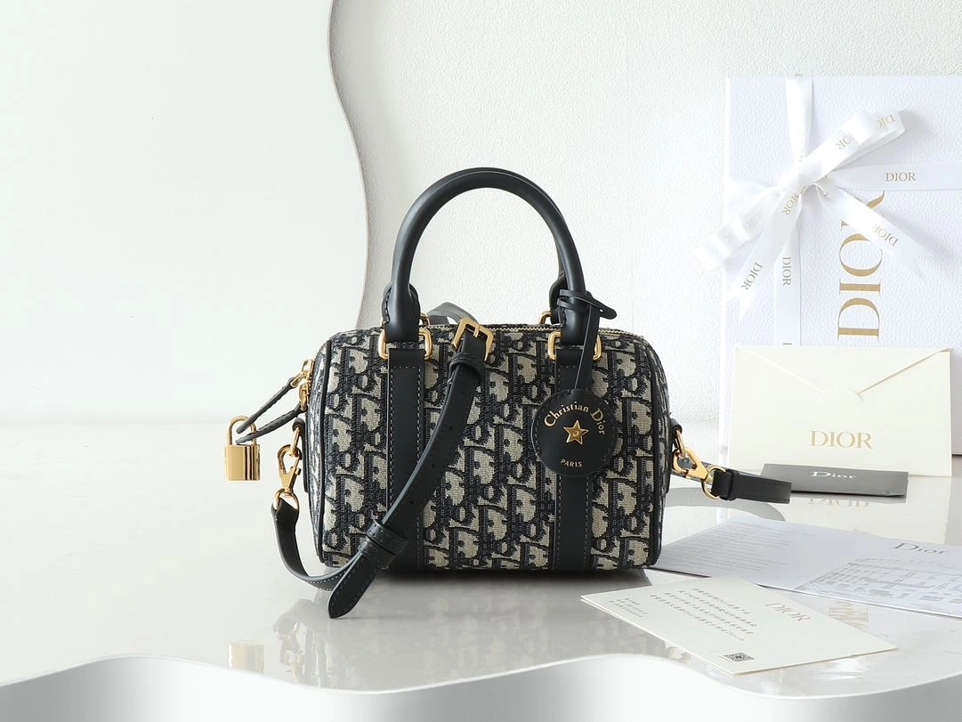 UrbanChic Christian Dior Top Handle Bags 92171