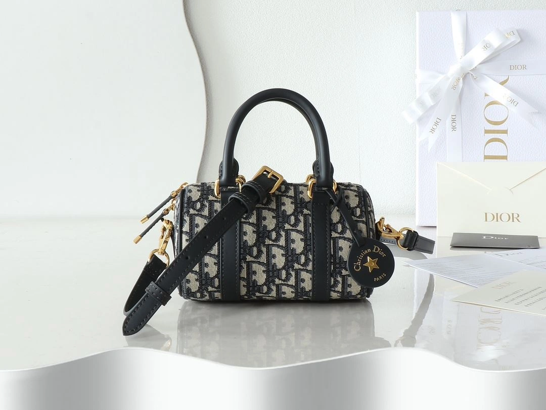 Christian Dior Top Handle Bags Classic 92170