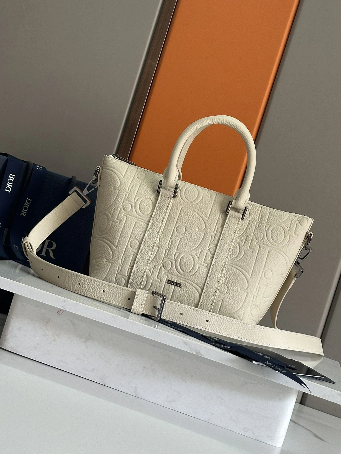 Christian Dior Top Handle Bags FashionForward 92165