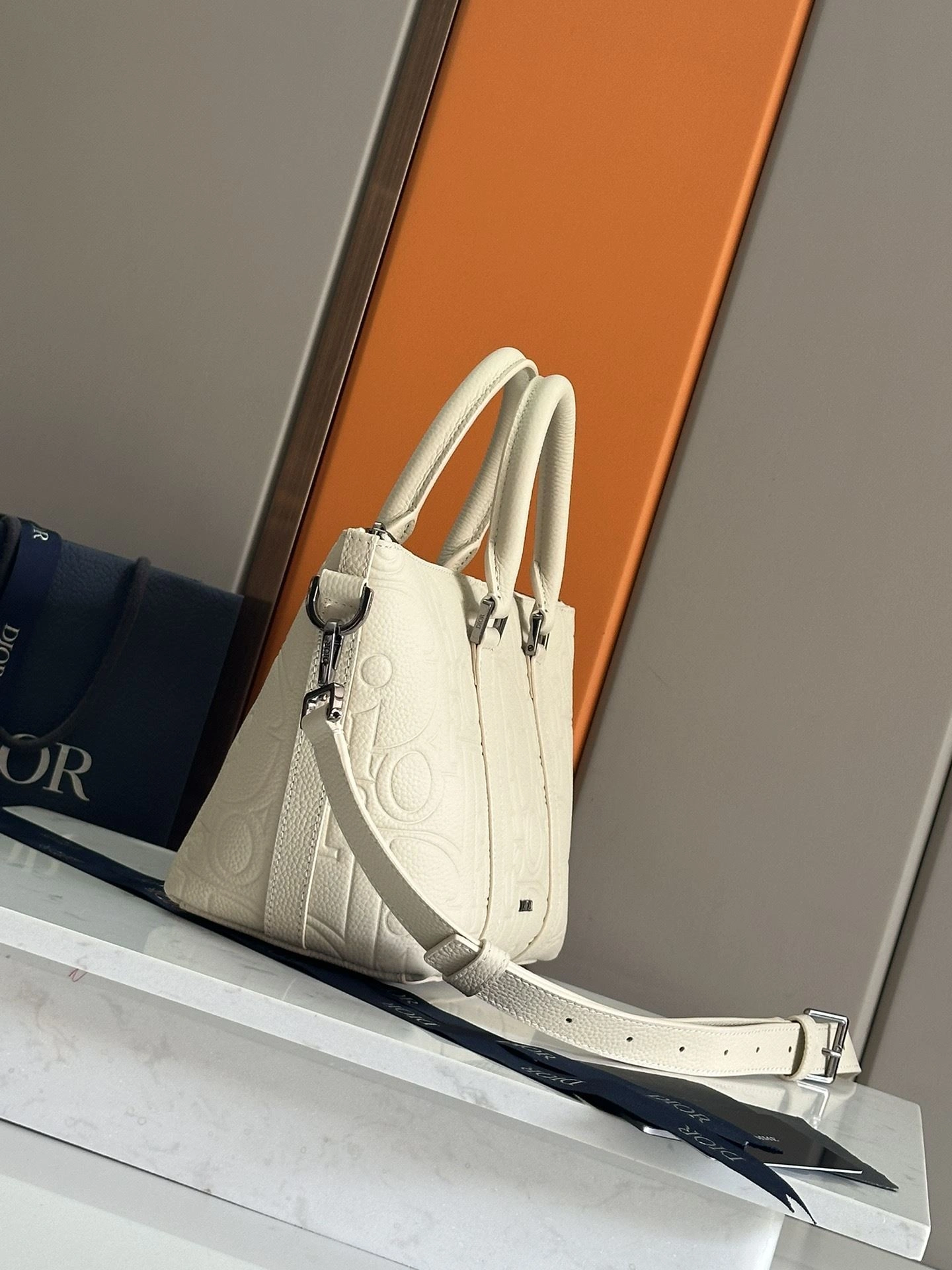 Christian Dior Top Handle Bags FashionForward 92165