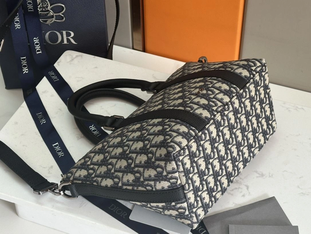 Packable Christian Dior Top Handle Bags 92164