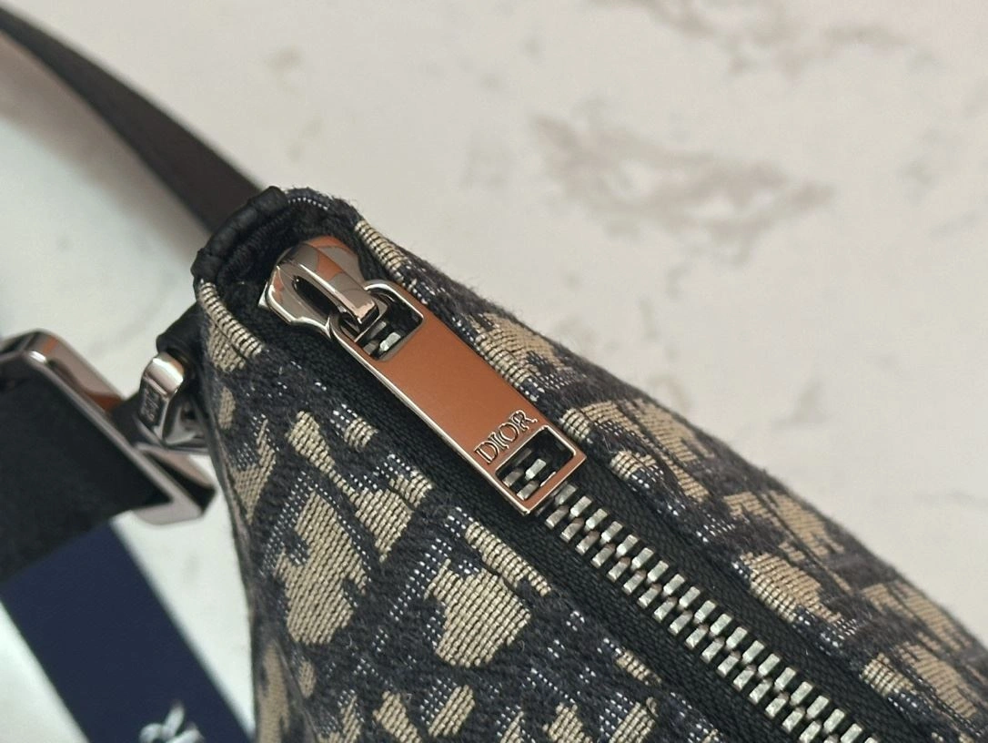 Packable Christian Dior Top Handle Bags 92164