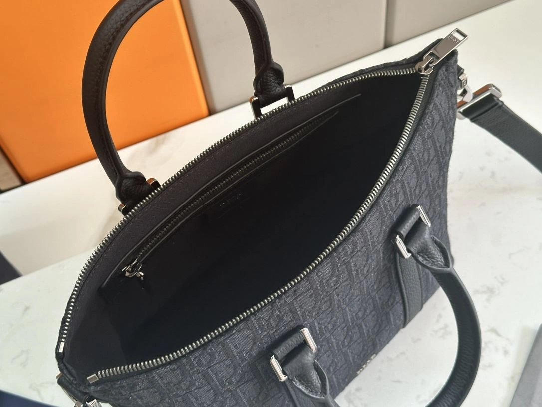 Sleek Christian Dior Top Handle Bags 92161