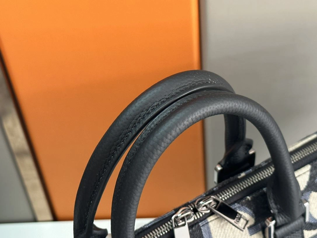 Christian Dior Top Handle Bags Unique 92154