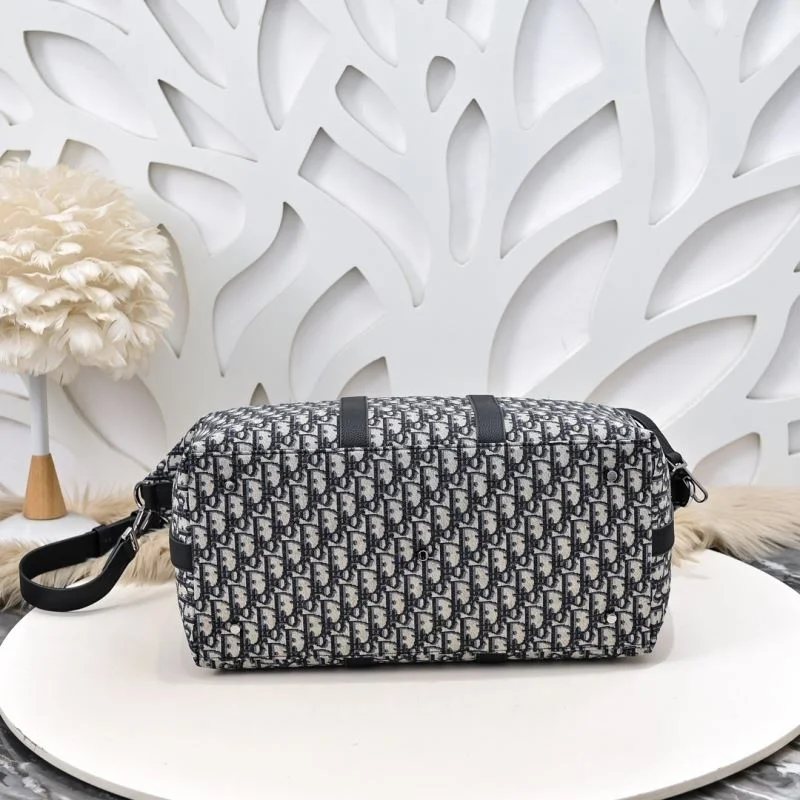 Trendsetting Christian Dior Top Handle Bags 46147