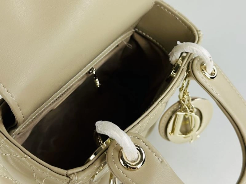 Sophisticated Christian Dior Top Handle Bags 86176