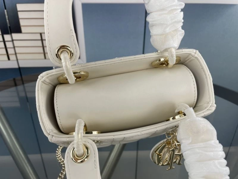 Christian Dior Top Handle Bags TechFriendly 86192