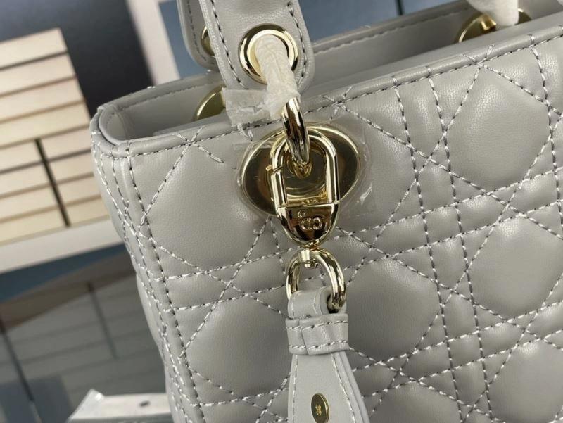 Christian Dior Top Handle Bags ZipUp 86202