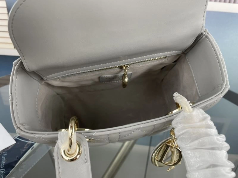 Christian Dior Top Handle Bags ZipUp 86202