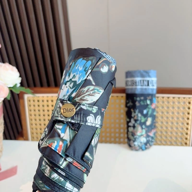 Cozy Christian Dior Umbrella 274910