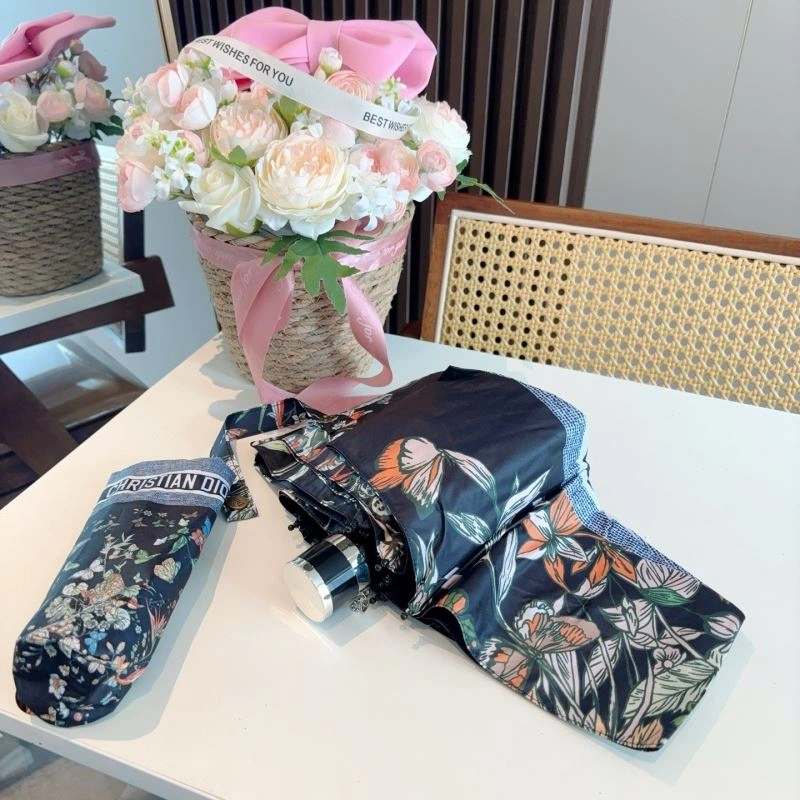 Cozy Christian Dior Umbrella 274910