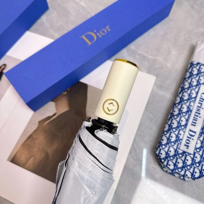 EyeCatching Christian Dior Umbrella 275686