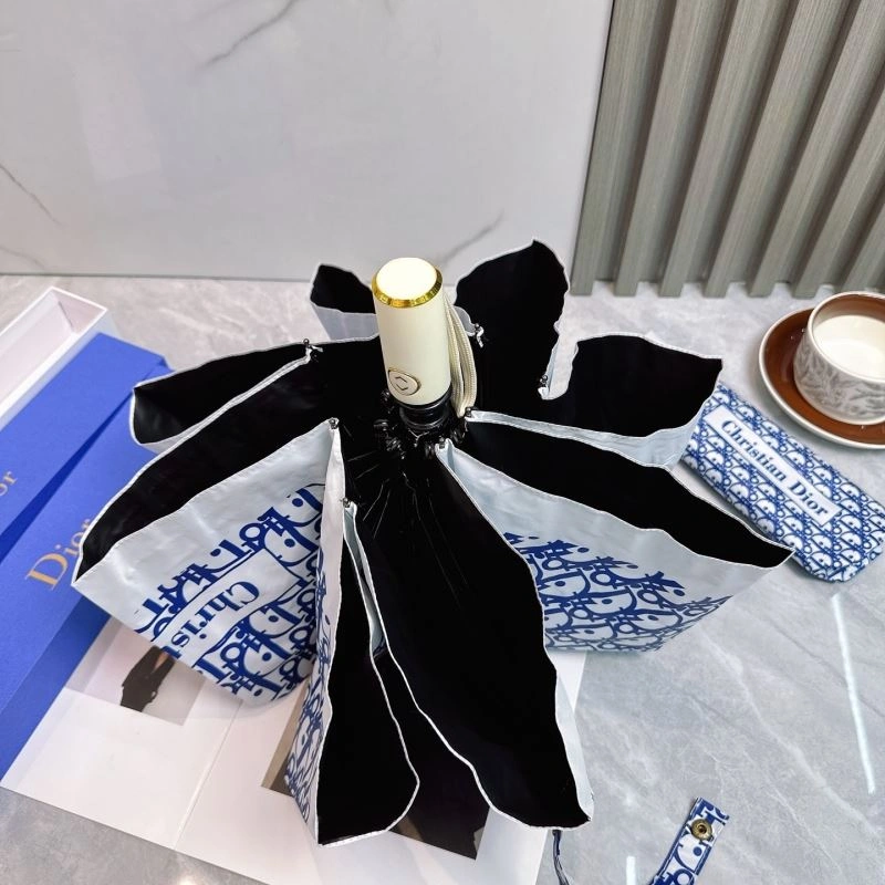 EyeCatching Christian Dior Umbrella 275686