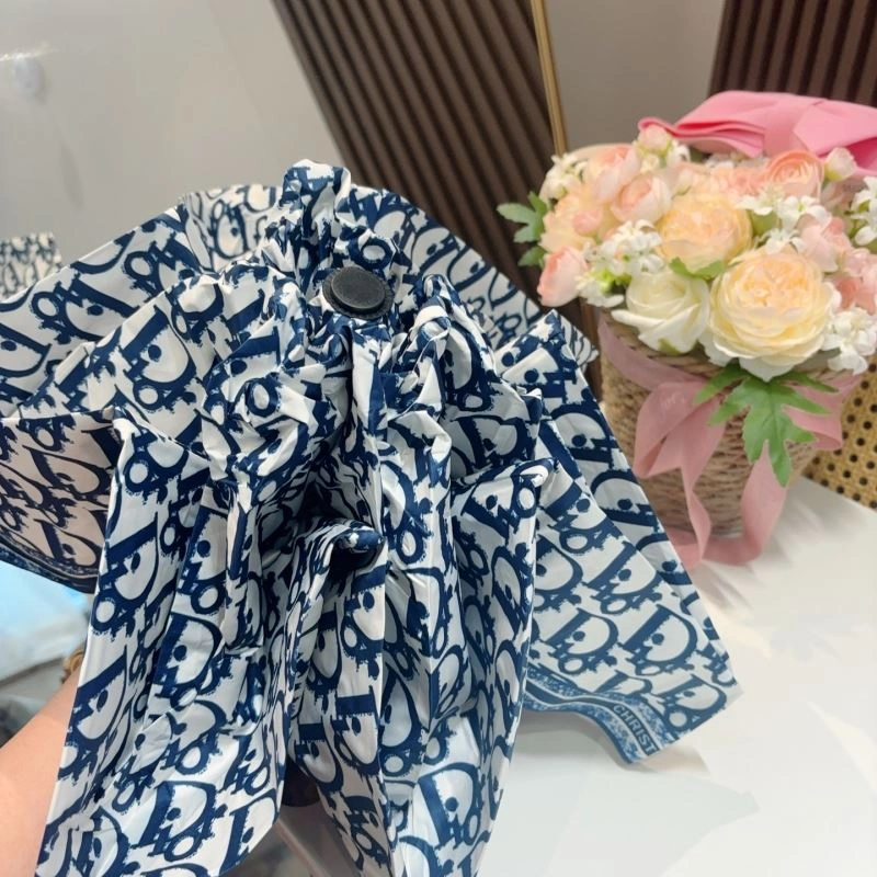Casual Christian Dior Umbrella 275664