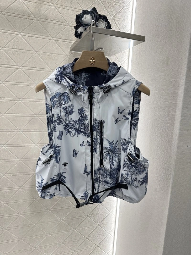 Efficient Christian Dior Vest 112638