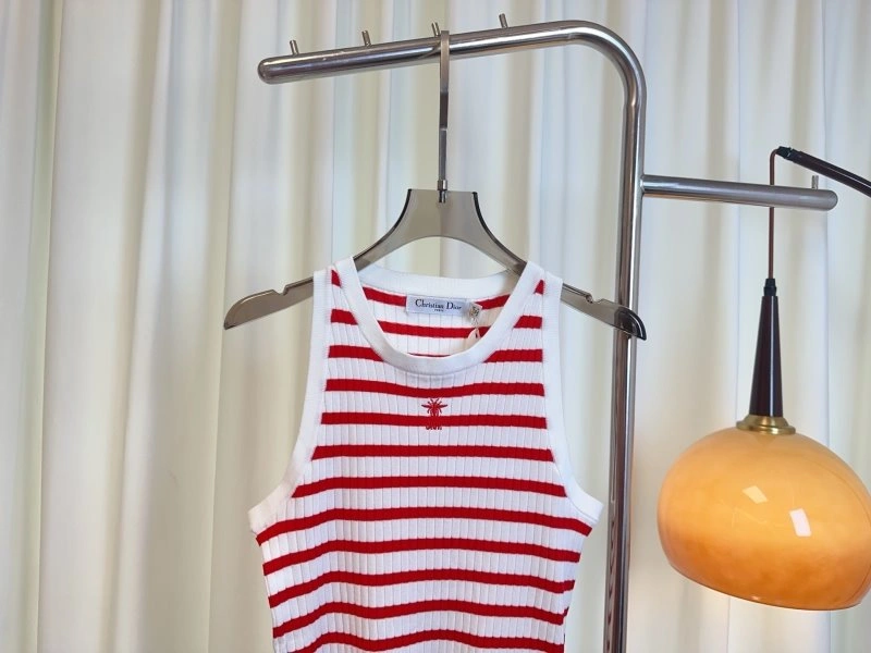 Cozy Christian Dior Vest 112627