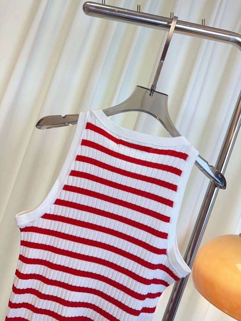 Cozy Christian Dior Vest 112627